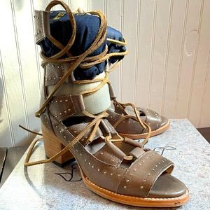 Freebird Hazel lace up sandals